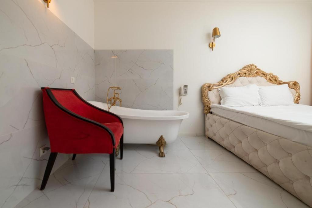 Hotel Gloria Ks พริสตีนา ภายนอก รูปภาพ
